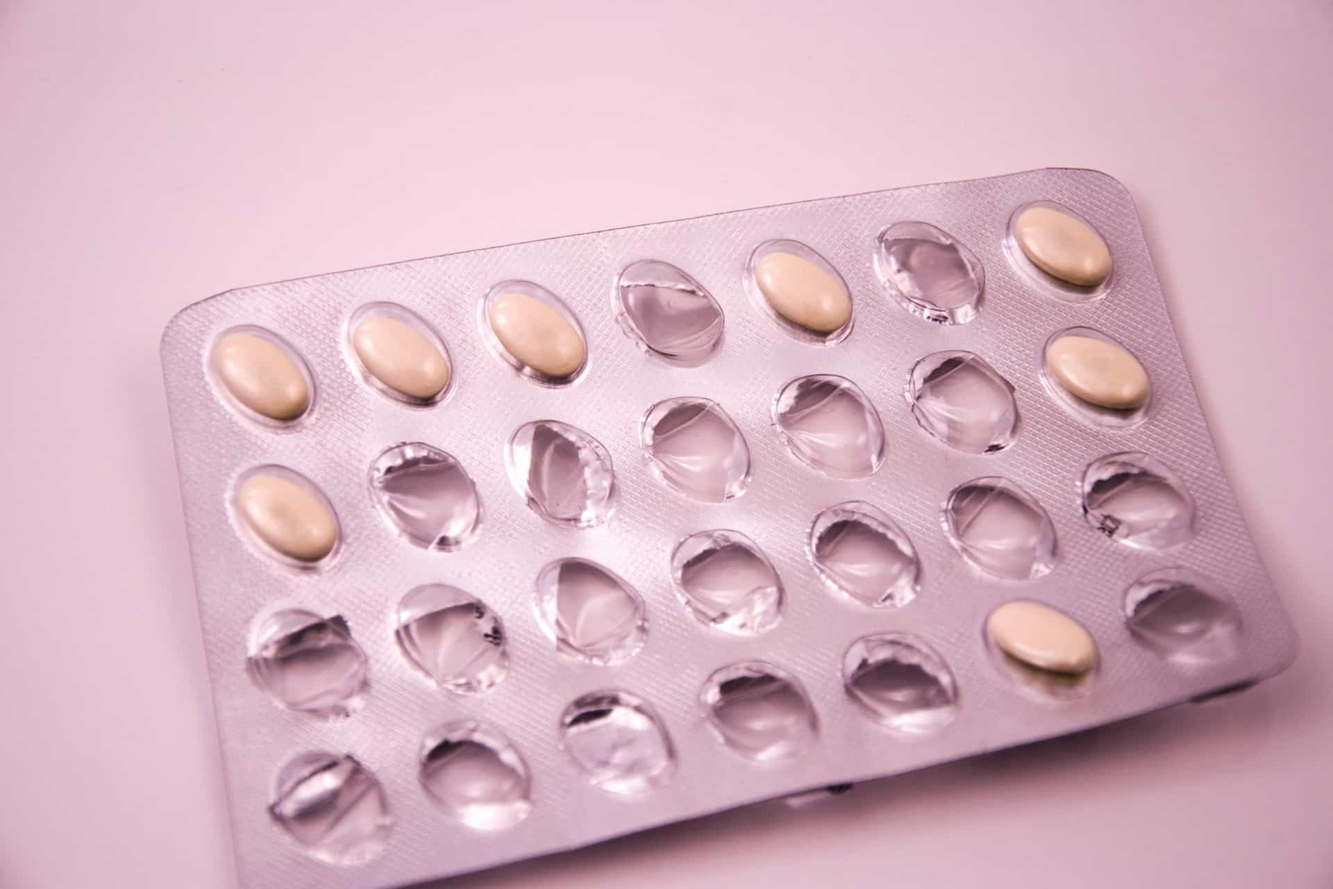 Estradiol tablets